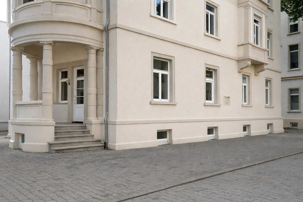 Bach Immobilien Office